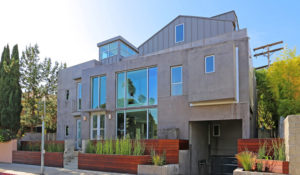 2009 Montana Avenue