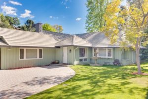2701 Roscomare